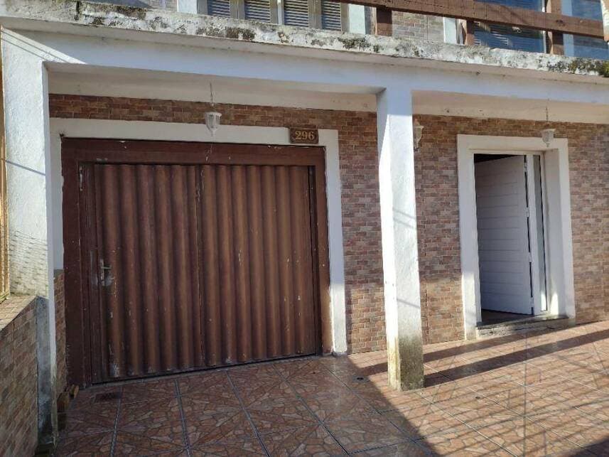Foto 5 de 30: Casa em leilão em Pelotas - RS — Casa à venda em leilão