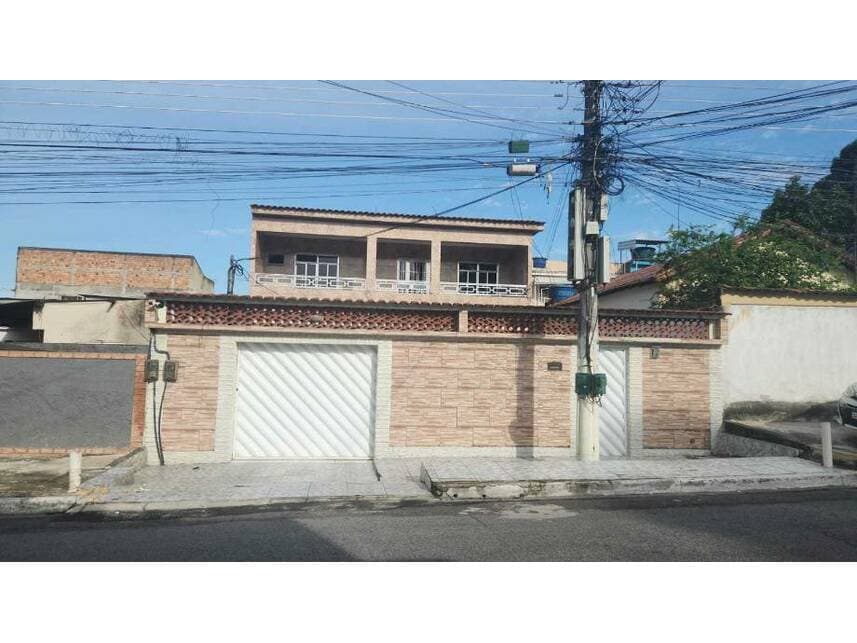 Foto 1 de 7: Casa em leilão em Queimados - RJ — Casa à venda em leilão