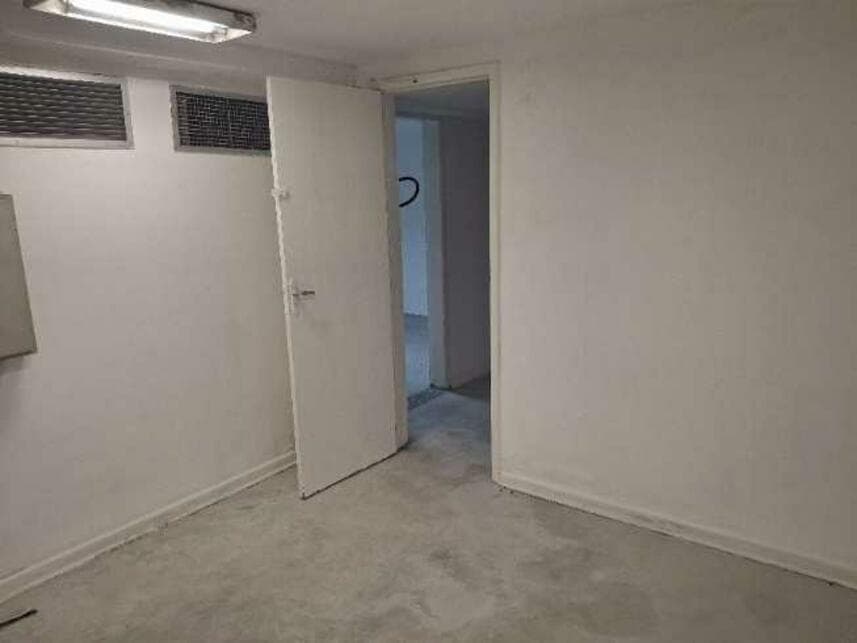 Foto 20 de 23: Comercial em leilão em Rio De Janeiro - RJ — Loja à venda em leilão