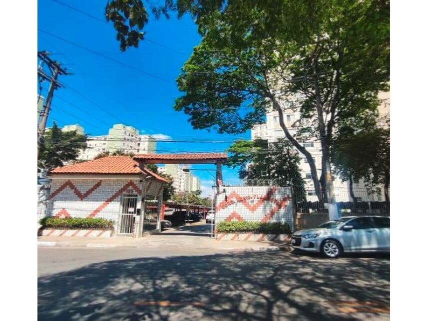 Apartamento em leilão em Osasco - SP — Apartamento à venda em leilão