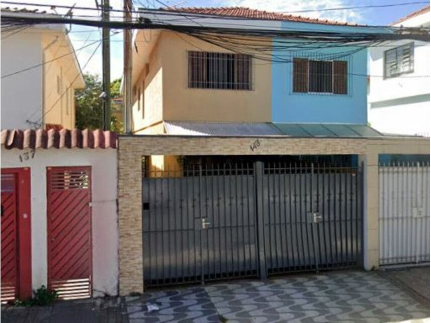 Casa em leilão em São Paulo - SP — Casa à venda em leilão