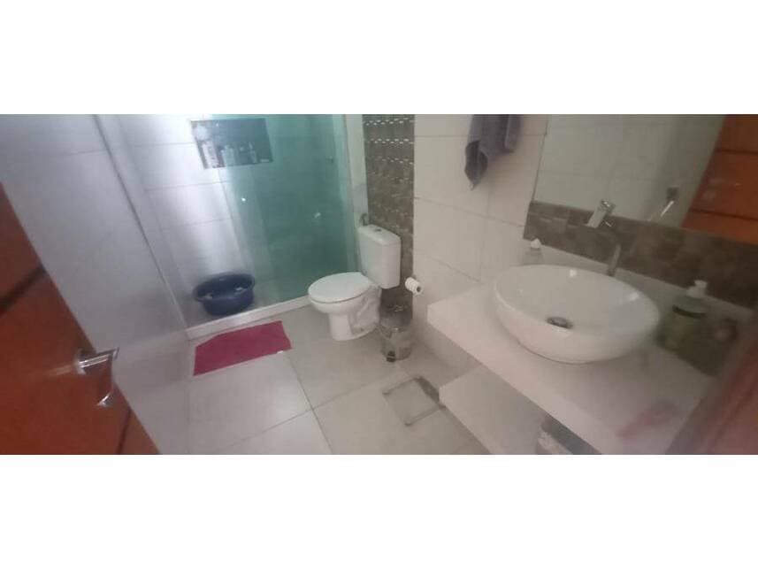 Foto 9 de 16: Casa em leilão em Araruama - RJ — Casa à venda em leilão