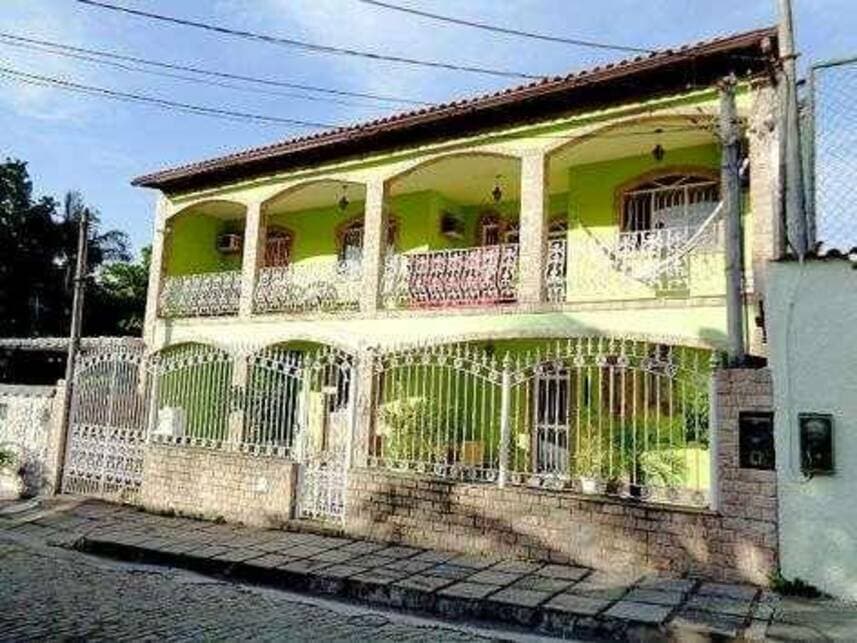 Foto 1 de 9: Casa em leilão em Rio De Janeiro - RJ — Casa à venda em leilão