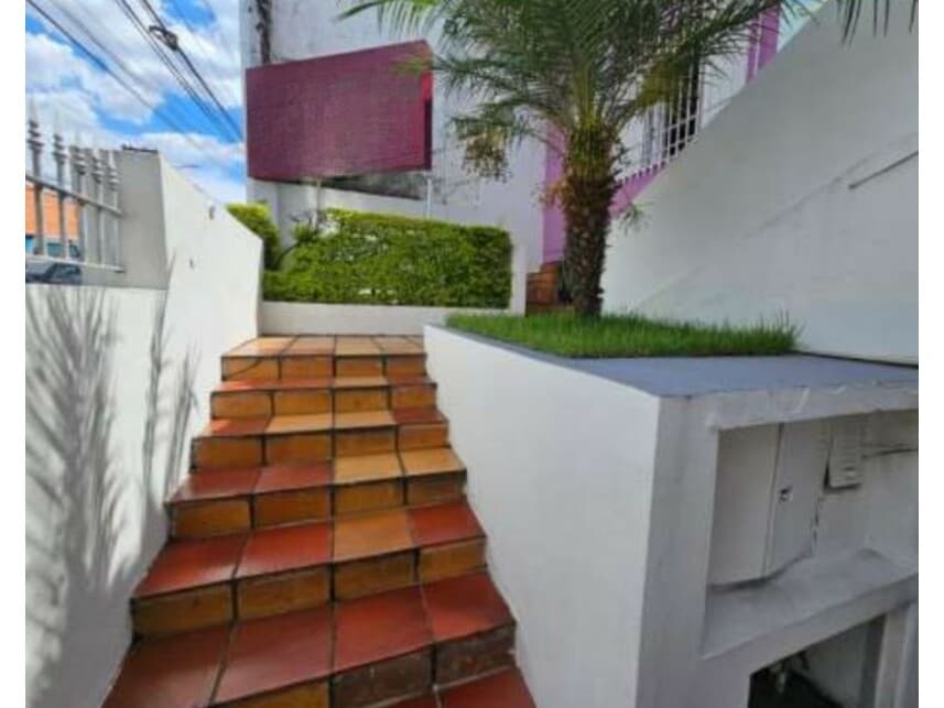 Foto 5 de 8: Casa em leilão em Osasco - SP — Casa à venda em leilão