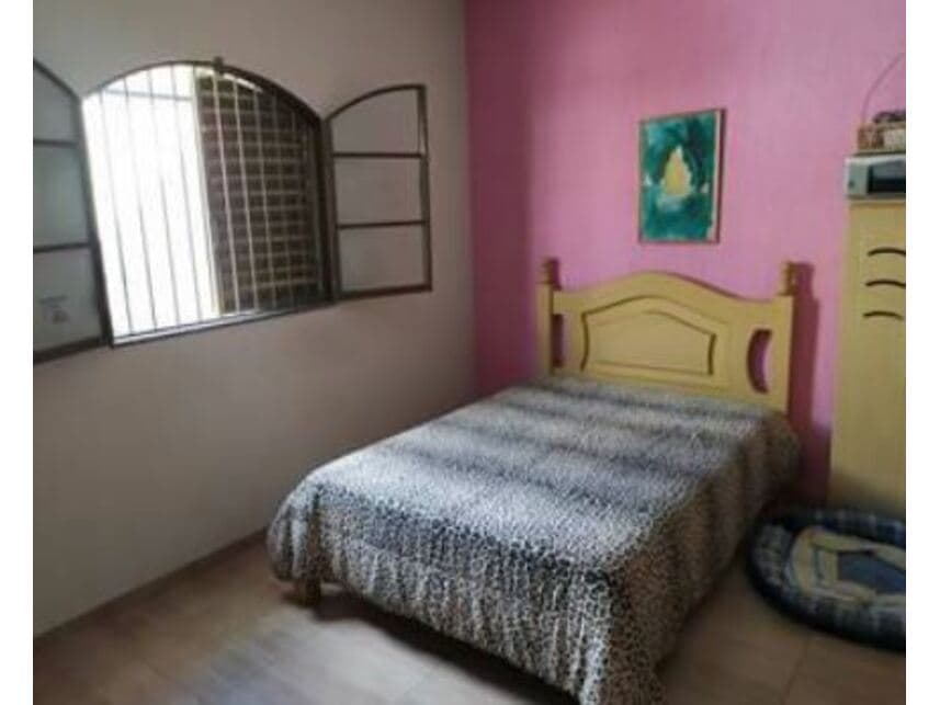 Foto 9 de 23: Casa em leilão em Botucatu - SP — Casa à venda em leilão