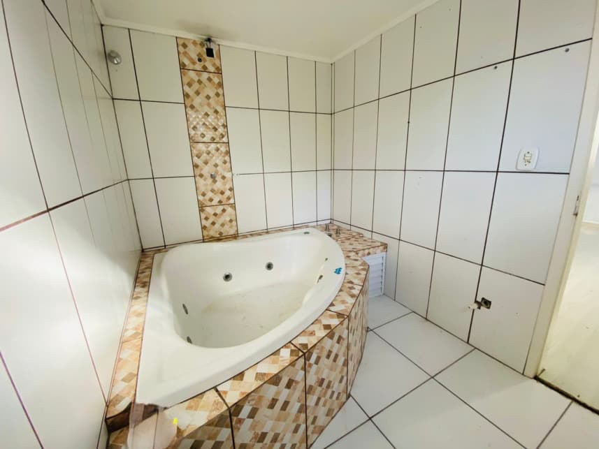 Foto 17 de 31: Casa em leilão em Pelotas - RS — Casa à venda em leilão