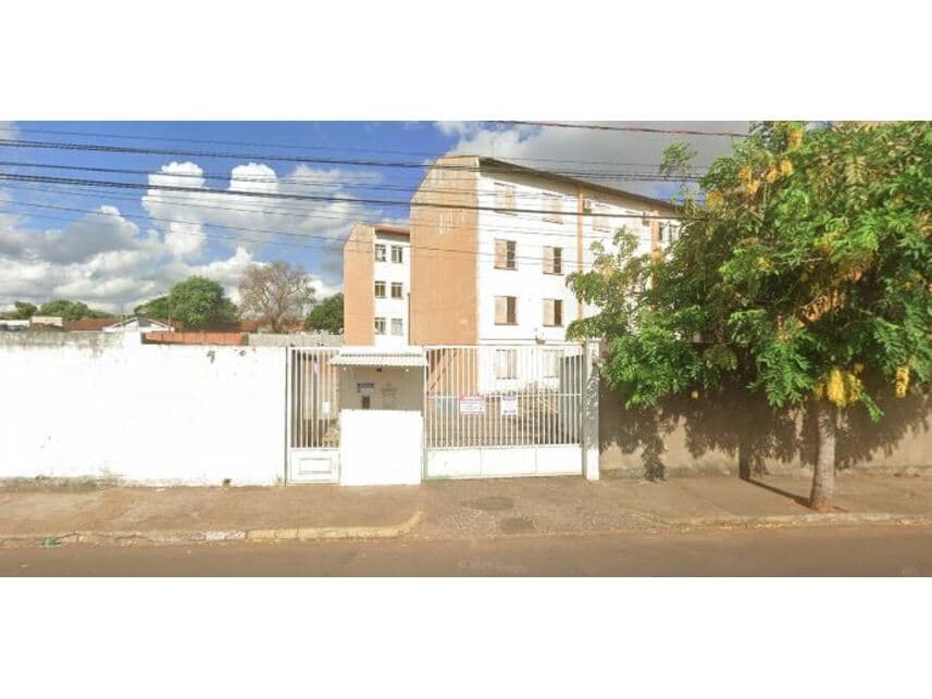 Apartamento em leilão em Araçatuba - SP — Apartamento à venda em leilão