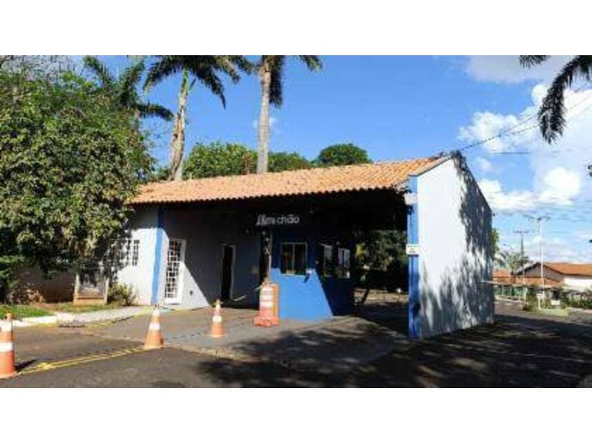 Foto 1 de 3: Casa em leilão em Fronteira - MG — Casa à venda em leilão