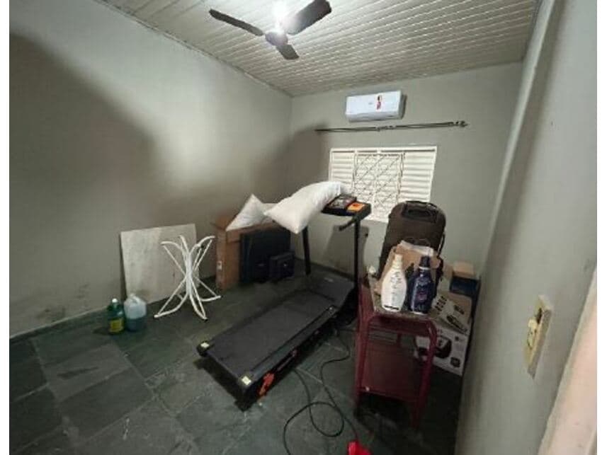 Foto 13 de 16: Casa em leilão em Várzea Grande - MT — Casa à venda em leilão