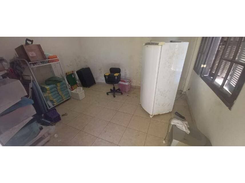 Foto 13 de 16: Casa em leilão em Araruama - RJ — Casa à venda em leilão