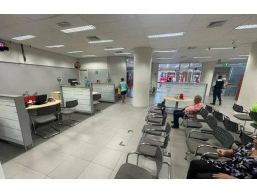 Foto 6 de 16: Imóvel em leilão em Recife - PE — Ex-Agência à venda em leilão