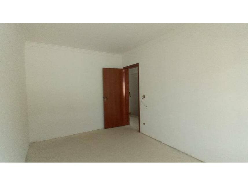 Foto 19 de 26: Casa em leilão em Araucária - PR — Casa à venda em leilão