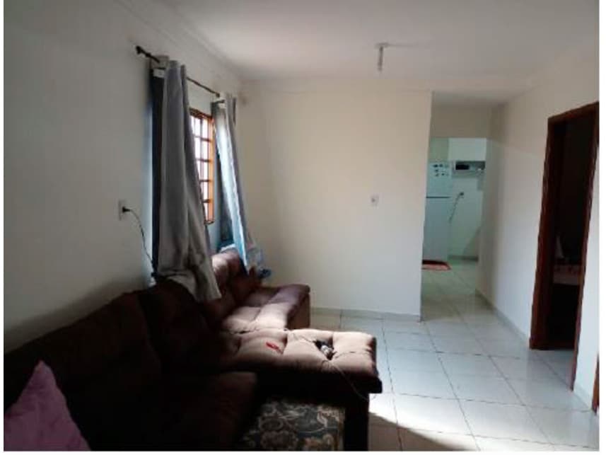 Foto 7 de 15: Casa em leilão em Goiânia - GO — Casa à venda em leilão