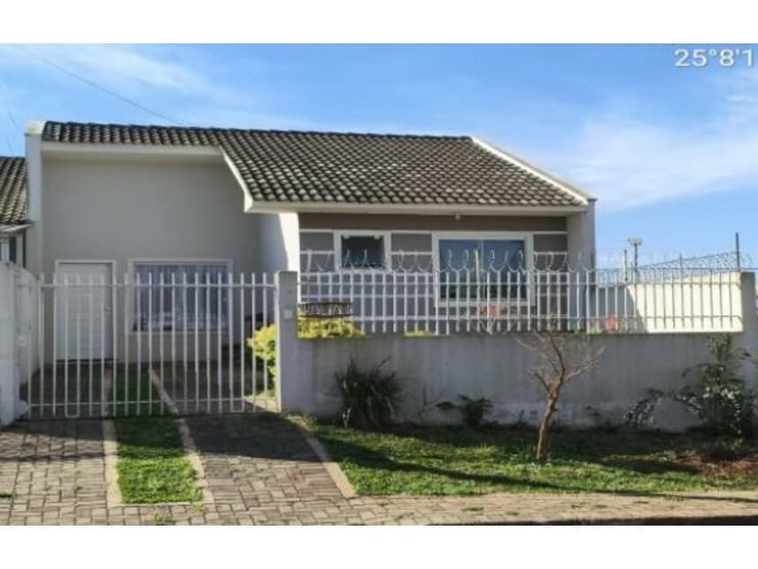 Casa em leilão em Ponta Grossa - PR — Casa à venda em leilão