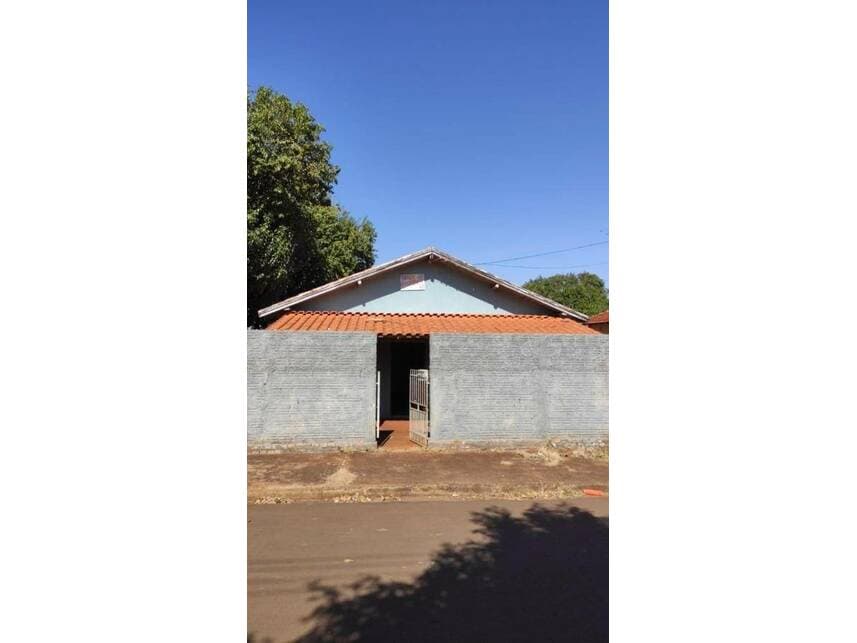 Casa em leilão em Chavantes - SP — Casa à venda em leilão
