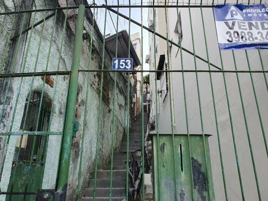 Apartamento em leilão em Rio De Janeiro - RJ — Apartamento à venda em leilão