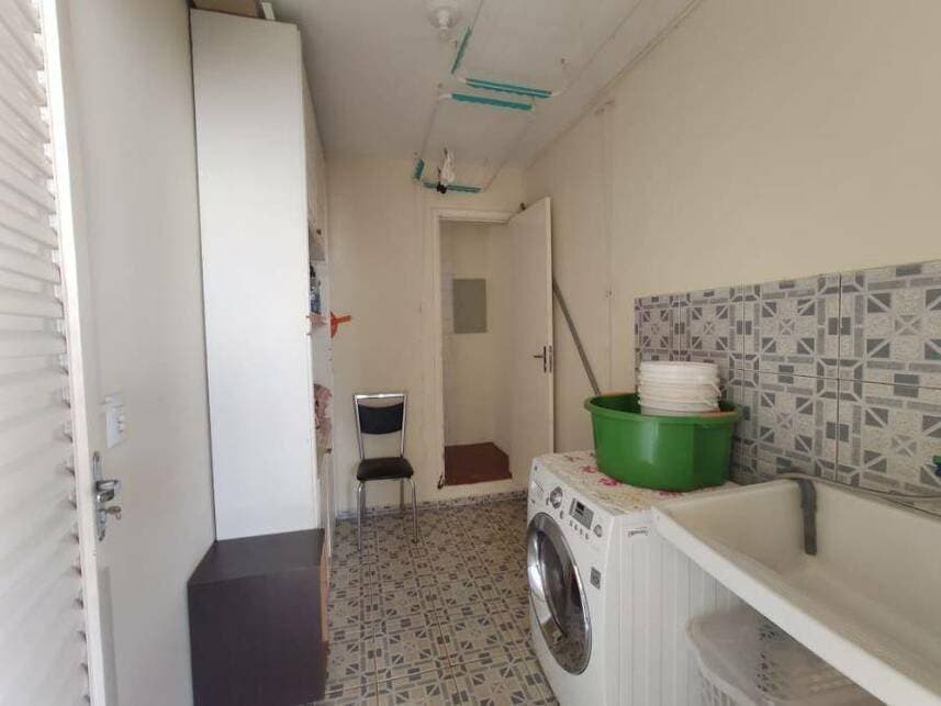 Foto 23 de 27: Casa em leilão em Londrina - PR — Casa à venda em leilão
