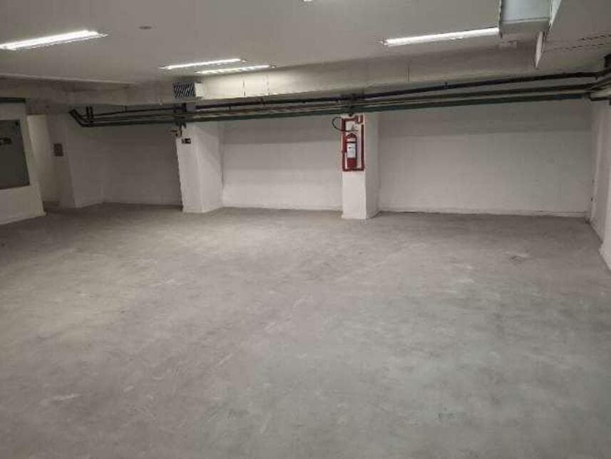Foto 13 de 23: Comercial em leilão em Rio De Janeiro - RJ — Loja à venda em leilão