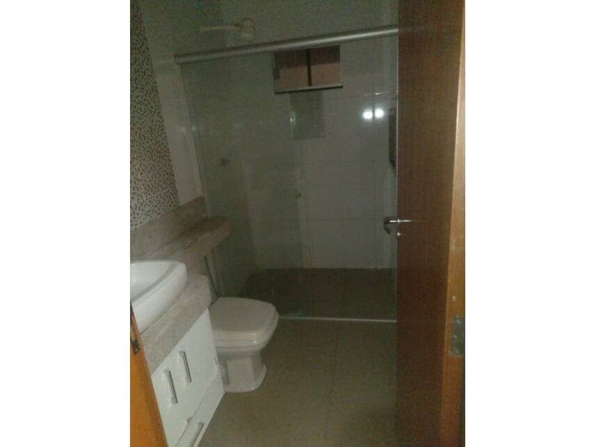 Foto 6 de 18: Casa em leilão em Porangatu - GO — Casa à venda em leilão