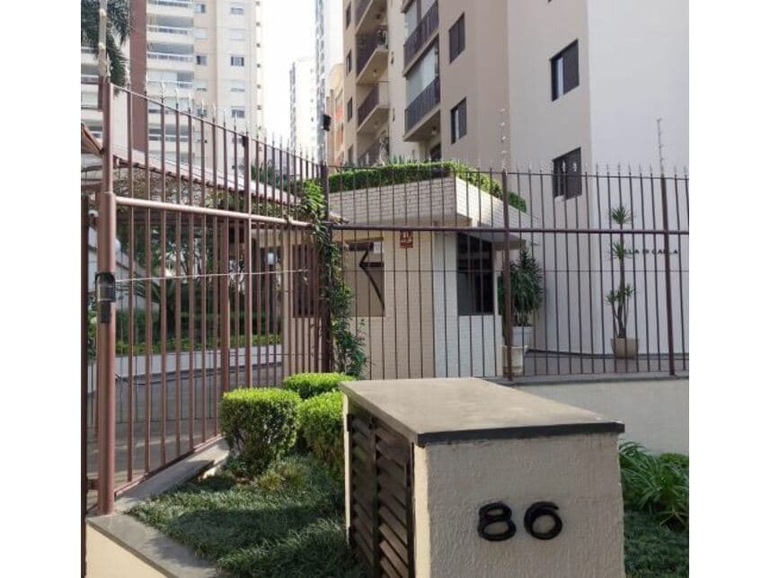 Foto 1 de 2: Imóvel em leilão em São Paulo - SP — Garagem à venda em leilão