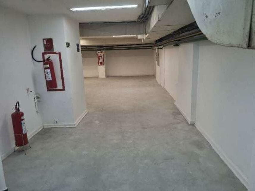 Foto 12 de 23: Comercial em leilão em Rio De Janeiro - RJ — Loja à venda em leilão