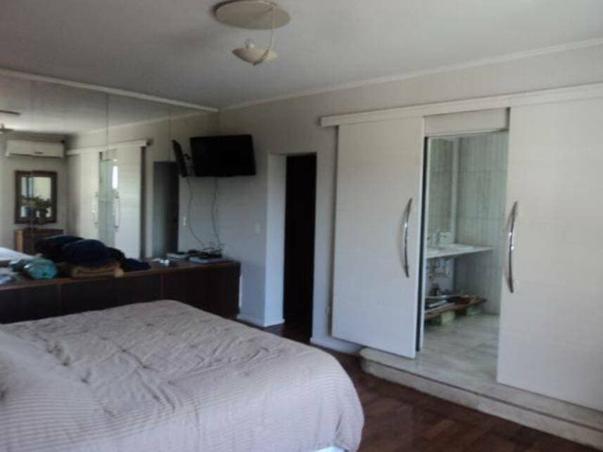 Foto 18 de 23: Casa em leilão em São Paulo - SP — Casa à venda em leilão