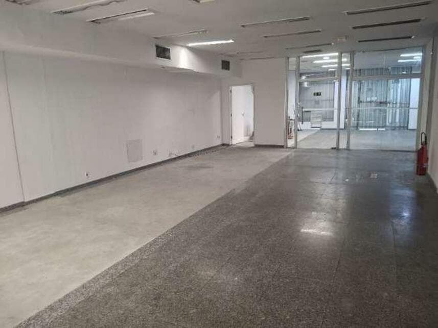 Foto 6 de 23: Comercial em leilão em Rio De Janeiro - RJ — Loja à venda em leilão