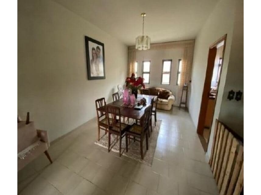 Foto 15 de 17: Casa em leilão em Itápolis - SP — Casa à venda em leilão