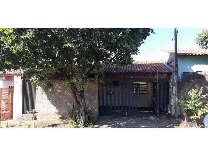 Foto 2 de 3: Casa em leilão em Votuporanga - SP — Casa à venda em leilão