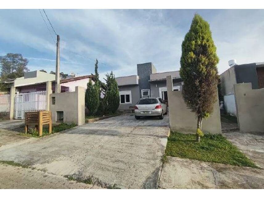 Casa em leilão em Estância Velha - RS — Casa à venda em leilão