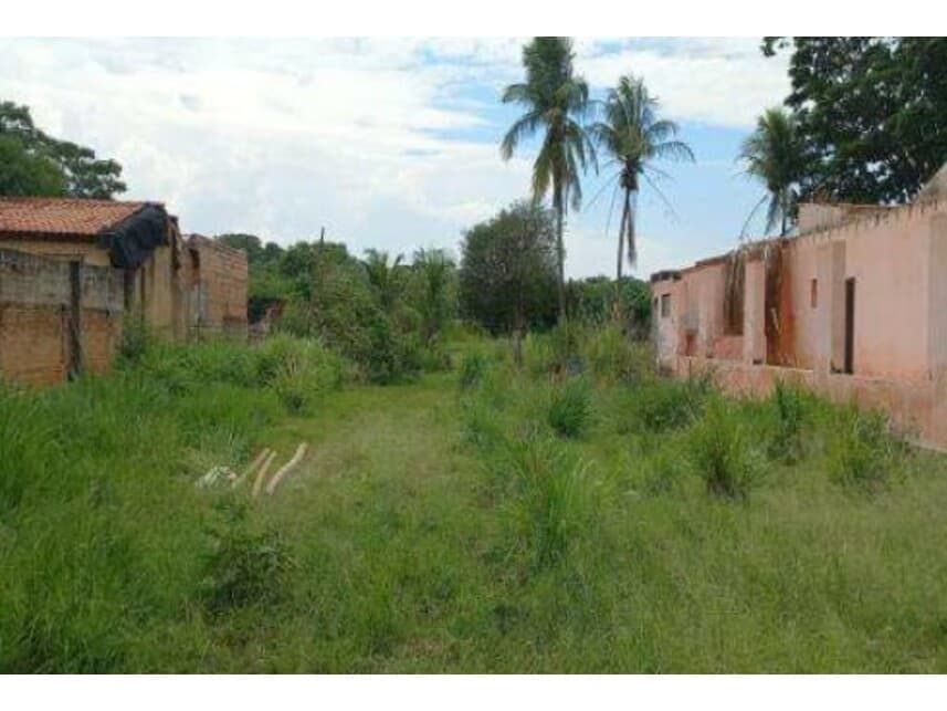 Foto 5 de 6: Terreno em leilão em Ribeirão Preto - SP — Terreno c/benfeitorias à venda em leilão