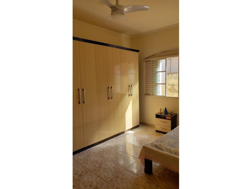 Foto 7 de 11: Casa em leilão em Echaporã - SP — Casa à venda em leilão