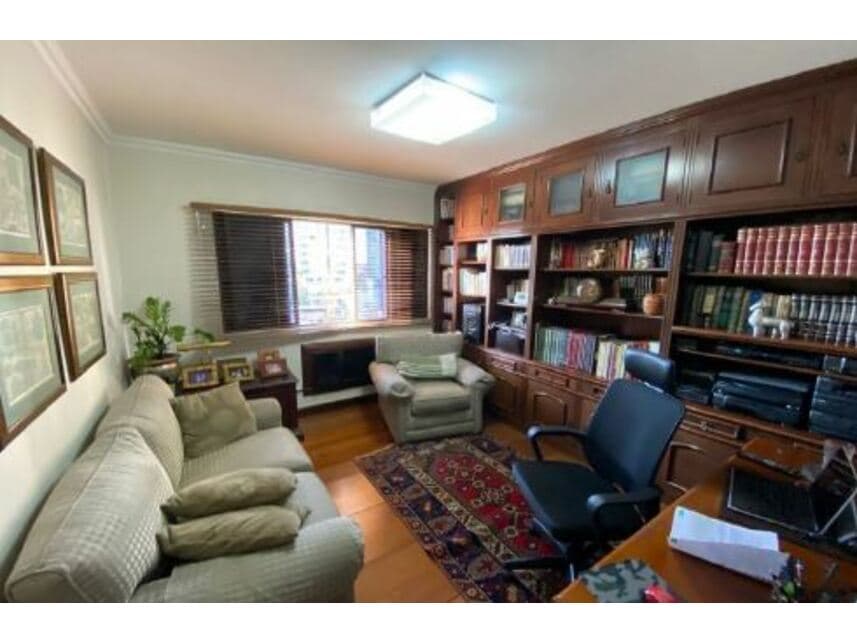 Foto 8 de 15: Apartamento em leilão em Maringá - PR — Apartamento à venda em leilão