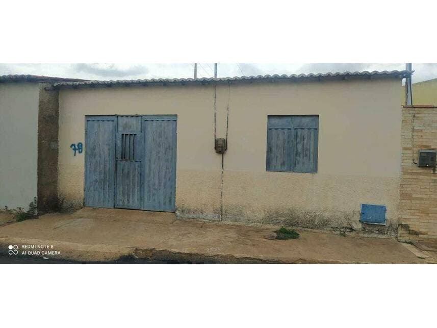 Foto 3 de 10: Casa em leilão em Araripe - CE — Casa à venda em leilão
