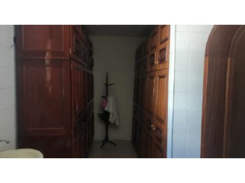 Foto 6 de 13: Casa em leilão em Nova Iguaçu - RJ — Casa à venda em leilão