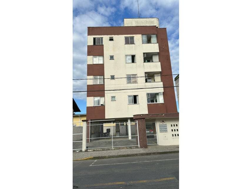 Foto 1 de 3: Apartamento em leilão em Joinville - SC — Apartamento à venda em leilão
