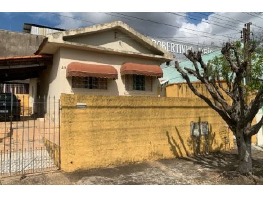 Casa em leilão em Mogi Guaçu - SP — Casa à venda em leilão