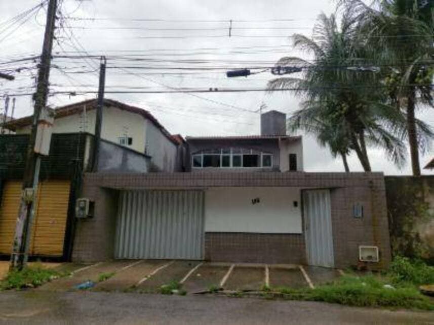 Foto 3 de 3: Casa em leilão em Fortaleza - CE — Casa à venda em leilão