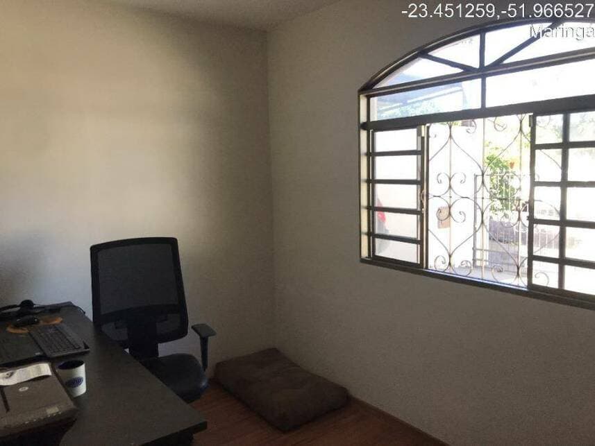 Foto 11 de 17: Casa em leilão em Maringá - PR — Casa à venda em leilão