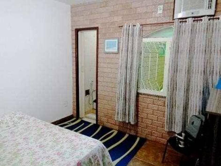 Foto 5 de 9: Casa em leilão em Rio De Janeiro - RJ — Casa à venda em leilão