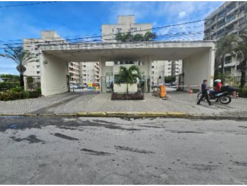 Apartamento em leilão em Jaboatão Dos Guararapes - PE — Apartamento à venda em leilão