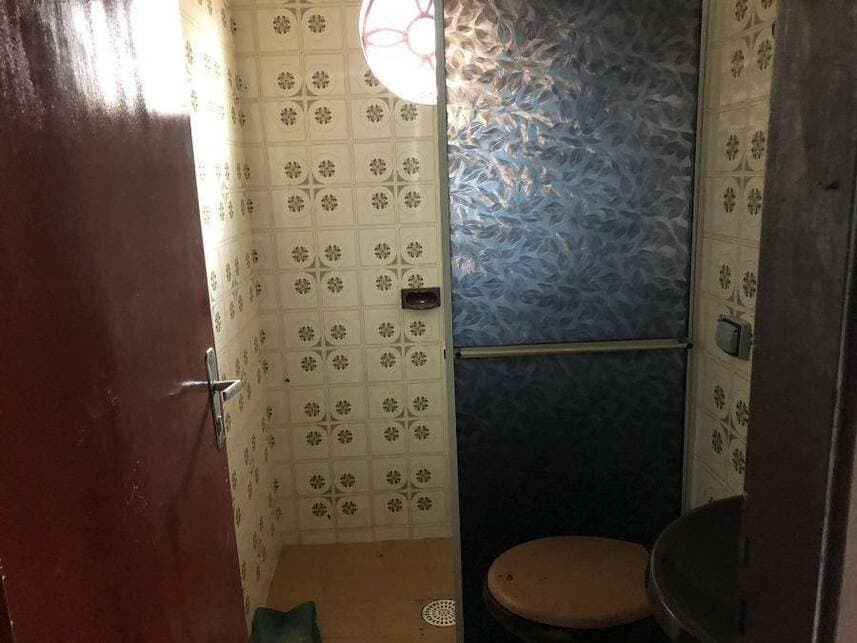 Foto 22 de 25: Casa em leilão em Londrina - PR — Casa à venda em leilão