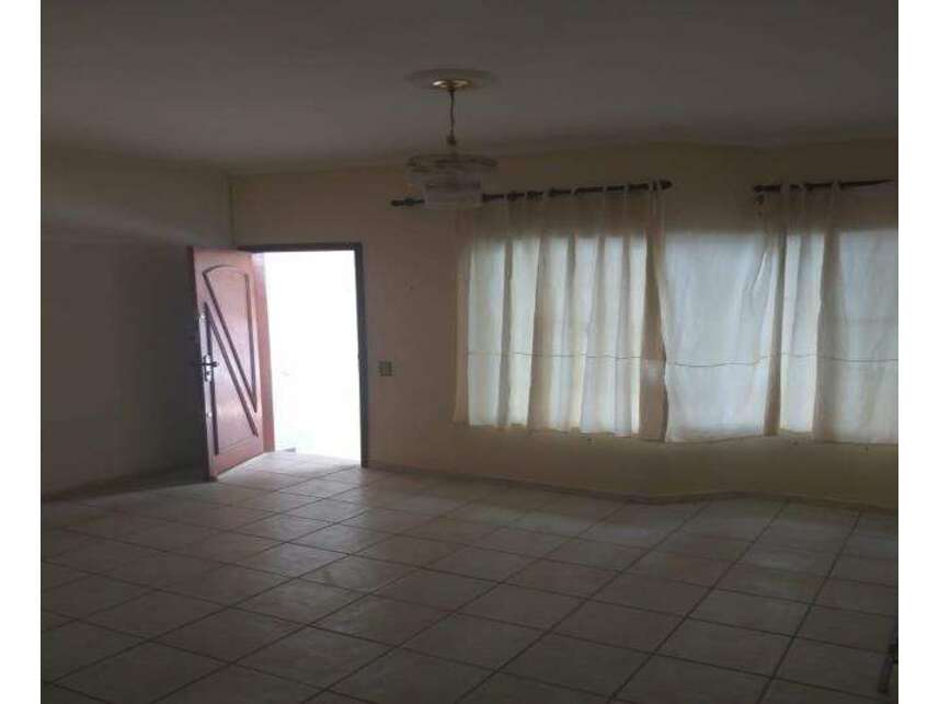 Foto 2 de 8: Casa em leilão em Sorocaba - SP — Casa à venda em leilão