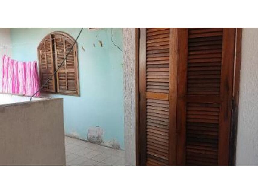 Foto 4 de 13: Casa em leilão em Nova Iguaçu - RJ — Casa à venda em leilão