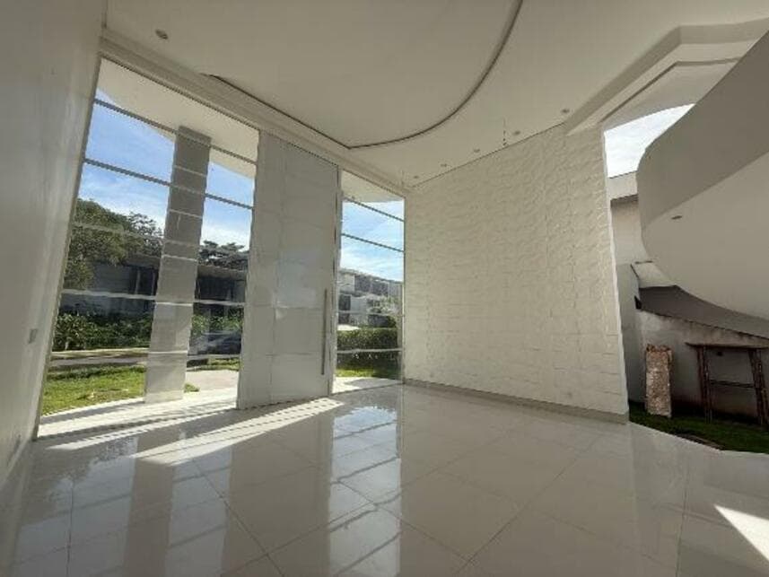 Foto 2 de 17: Casa em leilão em Goiânia - GO — Casa à venda em leilão