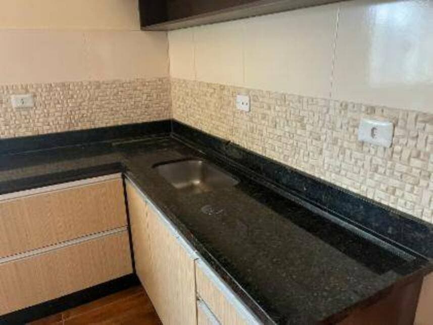 Foto 12 de 26: Casa em leilão em Apucarana - PR — Casa à venda em leilão