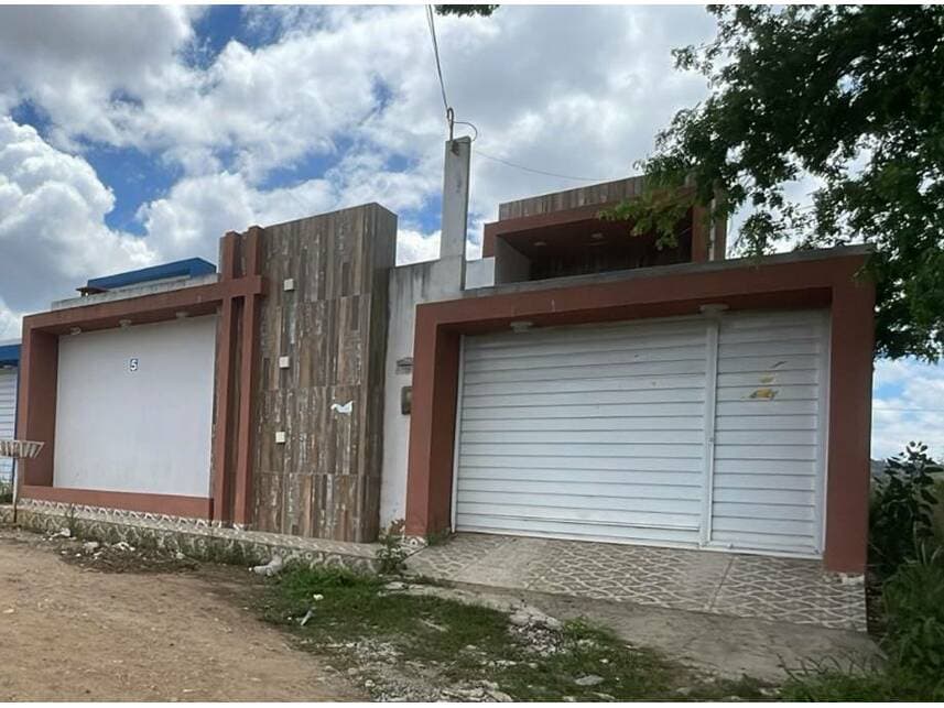 Foto 4 de 5: Casa em leilão em Gravatá - PE — Casa à venda em leilão