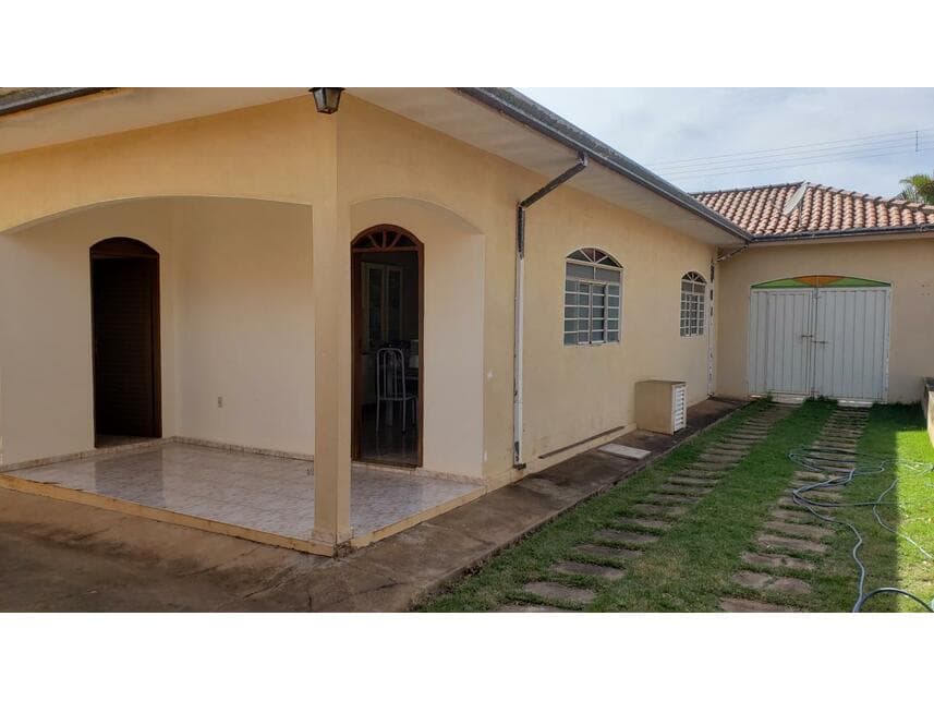 Foto 3 de 11: Casa em leilão em Echaporã - SP — Casa à venda em leilão