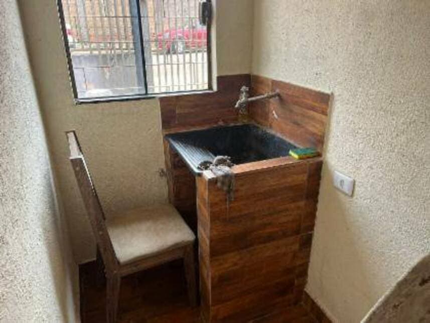 Foto 14 de 26: Casa em leilão em Apucarana - PR — Casa à venda em leilão