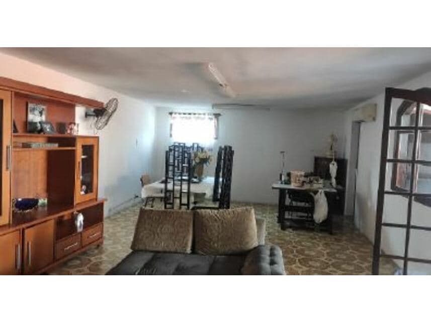 Foto 11 de 13: Casa em leilão em Nova Iguaçu - RJ — Casa à venda em leilão